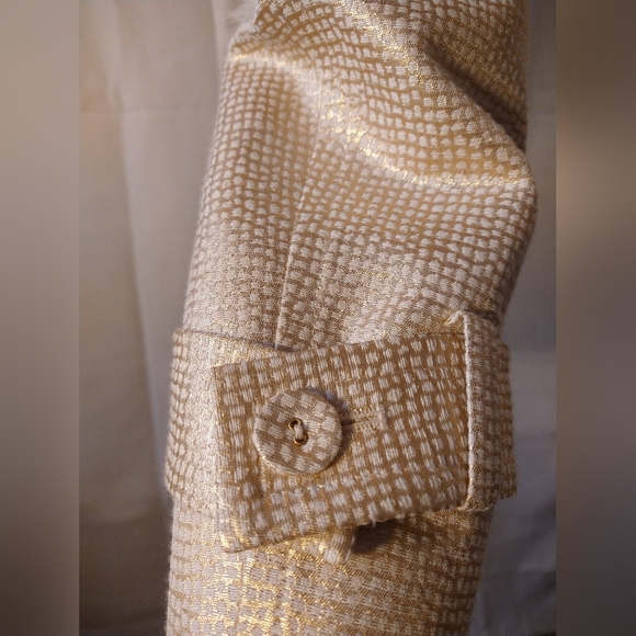 Halogen ivory with gold throughout button down jacket blazer sz S - Picture 3 of 11